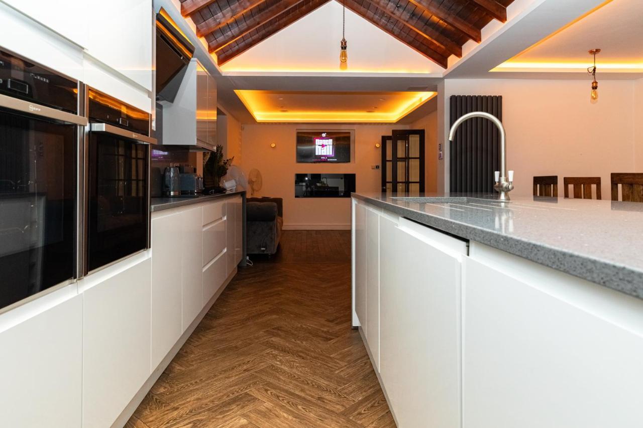 Casa vacanze Bonneville House, Private Jacuzzi And Modern Interior