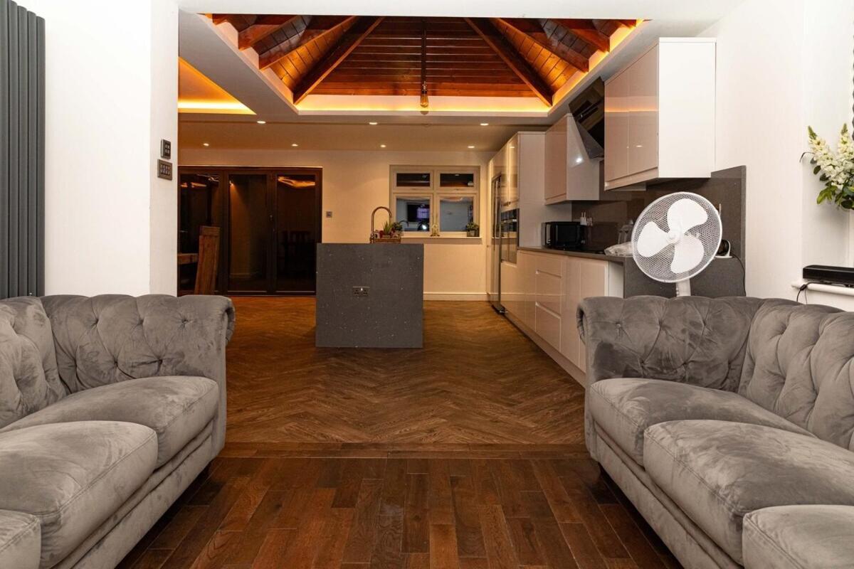 Casa vacanze Bonneville House, Private Jacuzzi And Modern Interior *